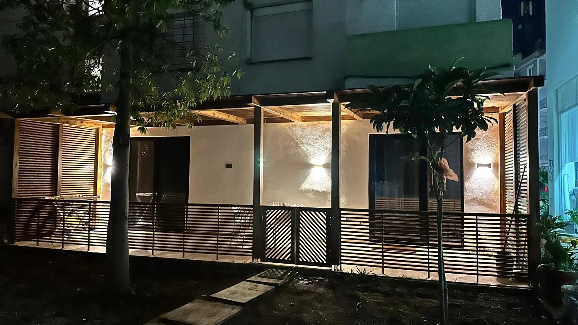 Seahana Apartment Himare